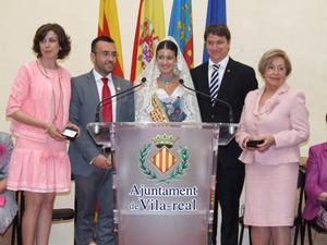 Les festes recorden les seues reines i dames de fa 25 i 50 anys