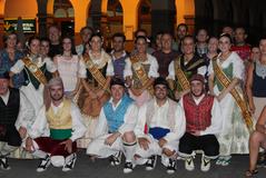 El Grup de Danses El Raval organitza la Mostra Arrels