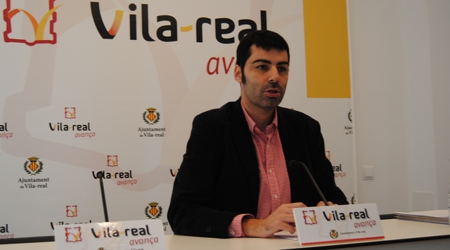 lvaro Escorihuela presenta los presupuestos autonmicos de Servicios Sociales en la ciudad