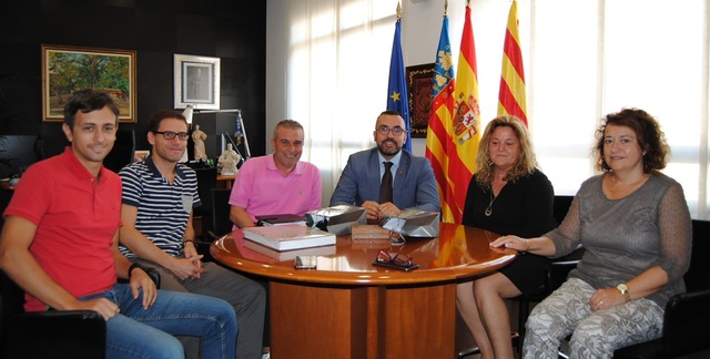 Reunin sobre la Administracin electrnica con el concejal de Llria Ferran Pina_1