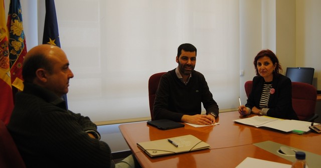 Alvaro Escorihuela es reuneix amb la directora general d'Infncia_1