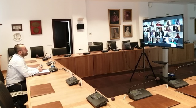 Reunin por videoconferencia entre el alcalde, la Junta de Fiestas y las cortes de honor de 2019 y 2020 