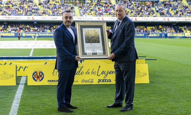 Reconocimiento al Villarreal CF por su centenario