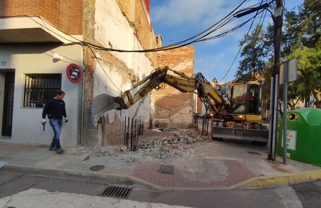 Obras para crear un nuevo espacio pblico en la plaza Sant Ferran
