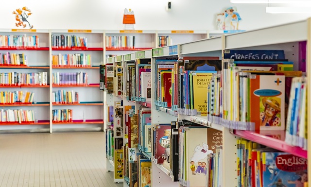 Centro bibliotecario infantil de Po XII