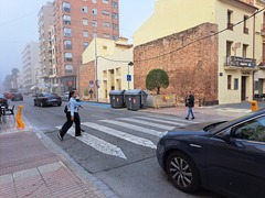 Sistema de ayuda para peatones inteligente en la avenida de la Mur