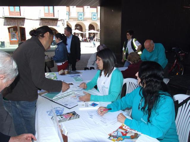 La campa�a Acudim al carrer! lleva la lucha por la accesibilidad a las fiestas de Sant Pasqual