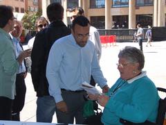 La campa�a Acudim al carrer! lleva la lucha por la accesibilidad a las fiestas de Sant Pasqual_2