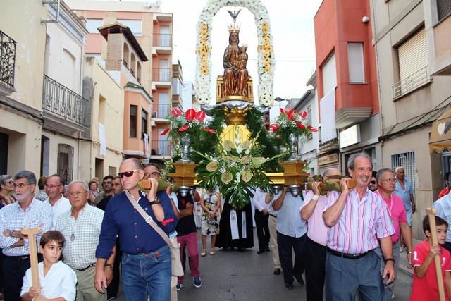 Vila-real recibe a la Virgen de Gracia para abrir 10 das de fiesta