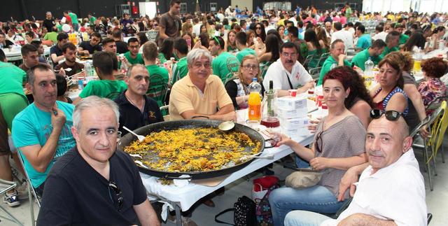 70� Concurso de paellas y 27� Comida de pe�as_2