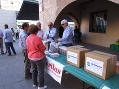 Campa�a de recogida solidaria de alimentos. Sant Pasqual 2014_1