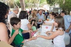 La Escola de Tradicions Locals de Vila-real despide el curso con una fiesta en el Termet 