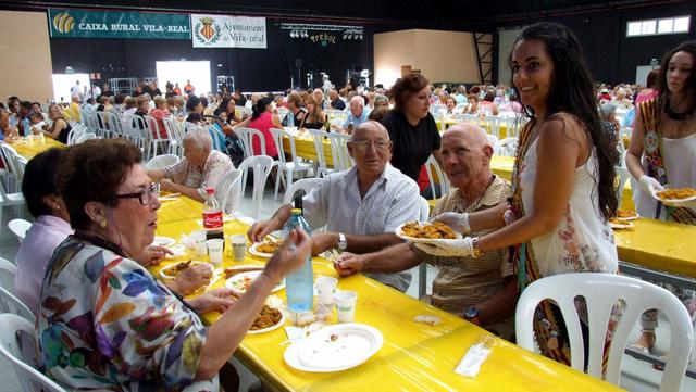 Fiesta de la tercera edad. Fiestas de la Mare de Du de Grcia 2014