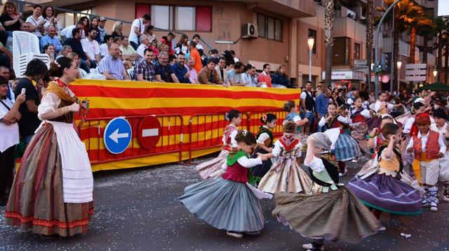 Cabalgata de fiestas de San Pascual 2015