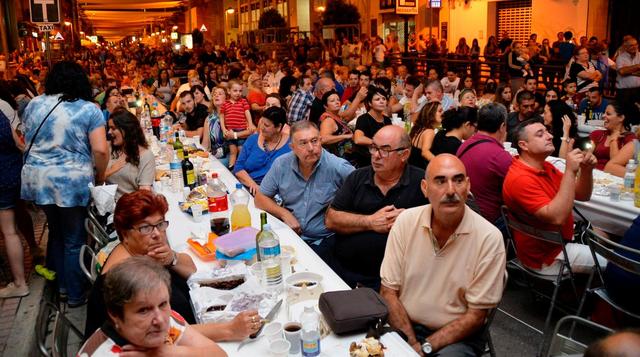 VII Macrocena de vecinos. Virgen de Gracia 2015_3