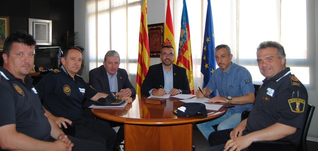 Firma del convenio con la Polica Local de Segorbe