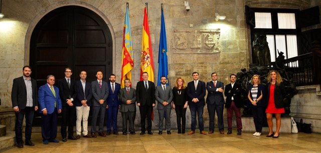 Recepcin a la Feria Destaca por el presidente de la Generalitat_3