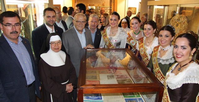 Exposici de portades de festes al Museu del Pouet del Sant_1