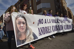 Manifestacin contra la violencia machista y en recuerdo de Andrea Carballo