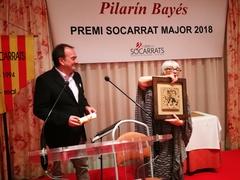 Lliurament del premi Socarrada Major a Pilarn Bays_2