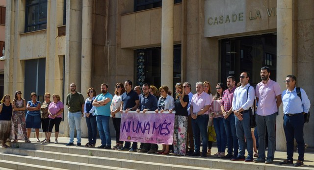 Minuto de silencio contra la violencia machista