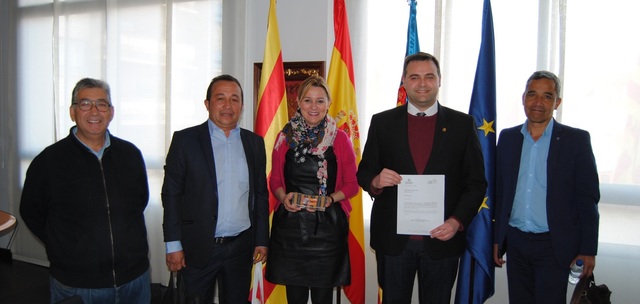 Reuni amb la Ctedra Cermica i representants de Turungu (Colmbia)_1