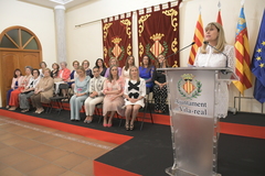 Homenaje a reina y damas de 1969 y 1994_3