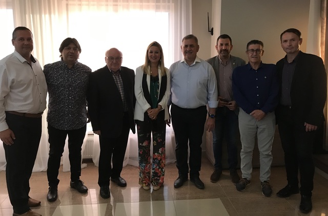 Una delegaci oficial visita Michalovce_1