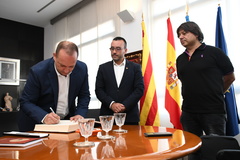 Visita del conseller de Vivienda al Ayuntamiento de Vila-real