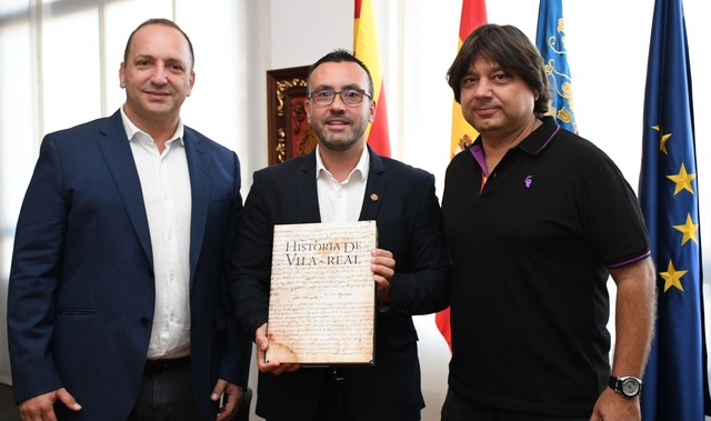 Visita del conseller de Vivienda al Ayuntamiento de Vila-real_1