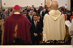 Misa en la parroquia de los franciscanos 