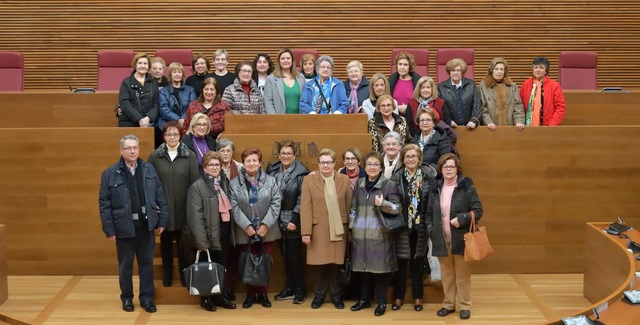 Visita de les Ames de Casa a les Corts Valencianes 