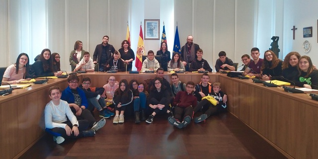 Alumnes de 3r d'ESO de l'IES Broch i Llop 