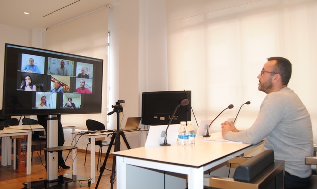 L'alcalde informa per videconferncia als grups poltics sobre la gesti de la crisi sanitria per la COVID-19