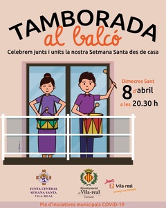 Tamborada en el balcn para el Mircoles Santo