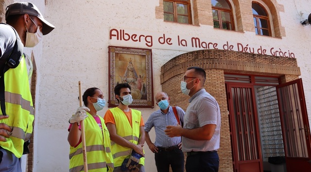 Visita a l'alberg municipal, condicionat per a temporers front a la COVID-19_3