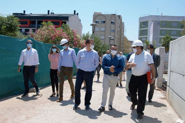 Una visita a les obres de l'aulari d'Infantil del CEIP Carles Sarthou 