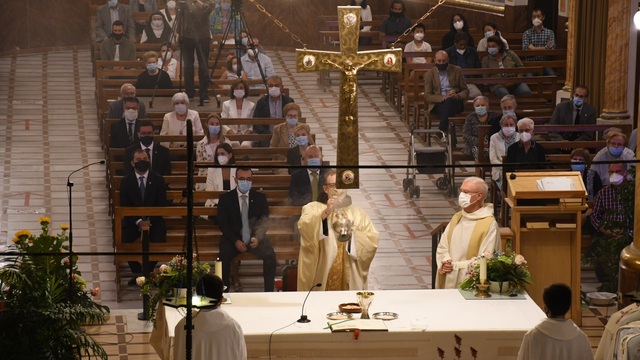 Misa de clausura del 50 aniversario de la parroquia de los franciscanos