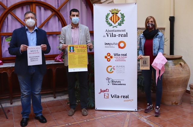 La AECC de Vila-real invita a la ciudadanía a vestir sus balcones de rosa  con su pañuelo solidario para el Día Internacional Contra el Cáncer de Mama  - Ayuntamiento de Vila-real
