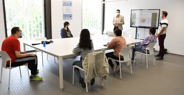 Formaci dels participants en el programa d'inserci laboral de persones amb capacitats diferents