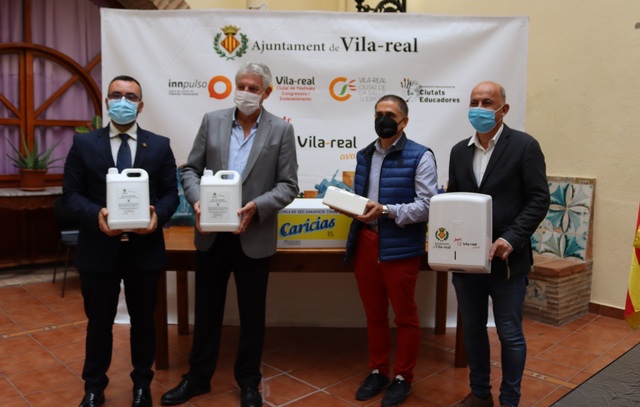 Presentacin del acuerdo con empresas locales para suministrar gel hidroalcohlico y papel a los centros educativos