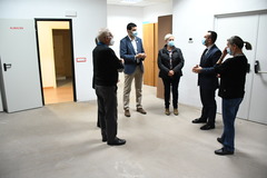 Visita de l'alcalde a l'aulari de Creu Roja Vila-real