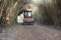 Reparación de caminos en el río Mijares