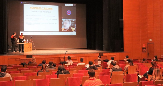 Bienvenida a alumnos en prcticas de Proteccin Civil