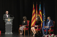 Entrega de la Medalla de Oro de la Ciudad a la Comunidad de Regantes, la Pursima y el Rosario_1