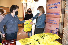 Iniciativa solidaria La Literatura Alimenta_1