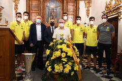 Ofrena del Villarreal CF a la Mare de Déu de Gràcia