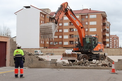 Inicio de las obras de urbanizacin en el solar del antiguo almacn de Herarbo_2