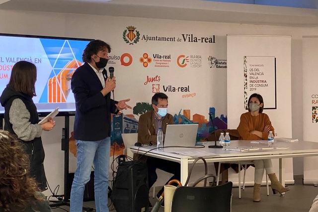 Presentació del llibre 'Ús del valencià en la indústria del consum 2019'_1