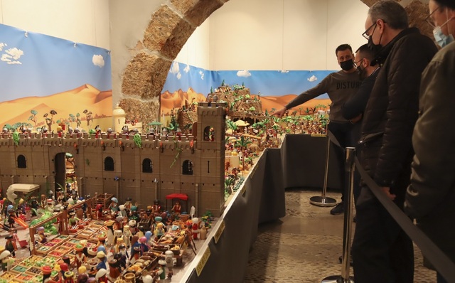 Inauguracin de la Pasin monumental de Playmobil